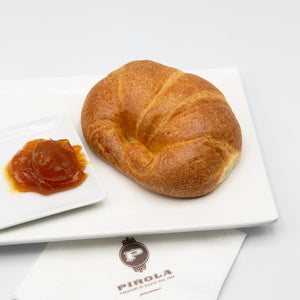 brioches marmellata di albicocca pirola varese